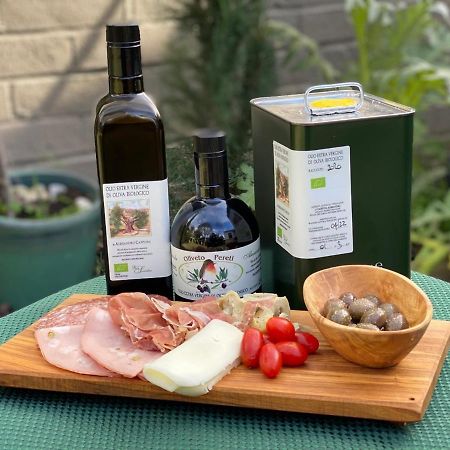 Agriturismo Torrenieri Da Alessandro ปีเอนซา ภายนอก รูปภาพ